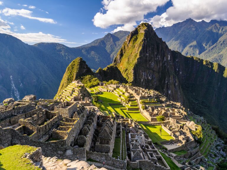 Machu_Picchu,_Peru